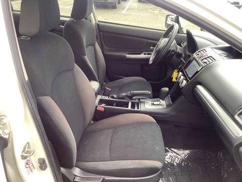 Used 2016 Subaru Impreza 2.0i Premium image 15
