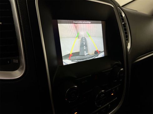 Used 2019 Dodge Durango SXT image 14