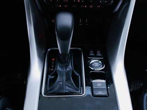 New 2024 Mitsubishi Eclipse Cross SEL image 13