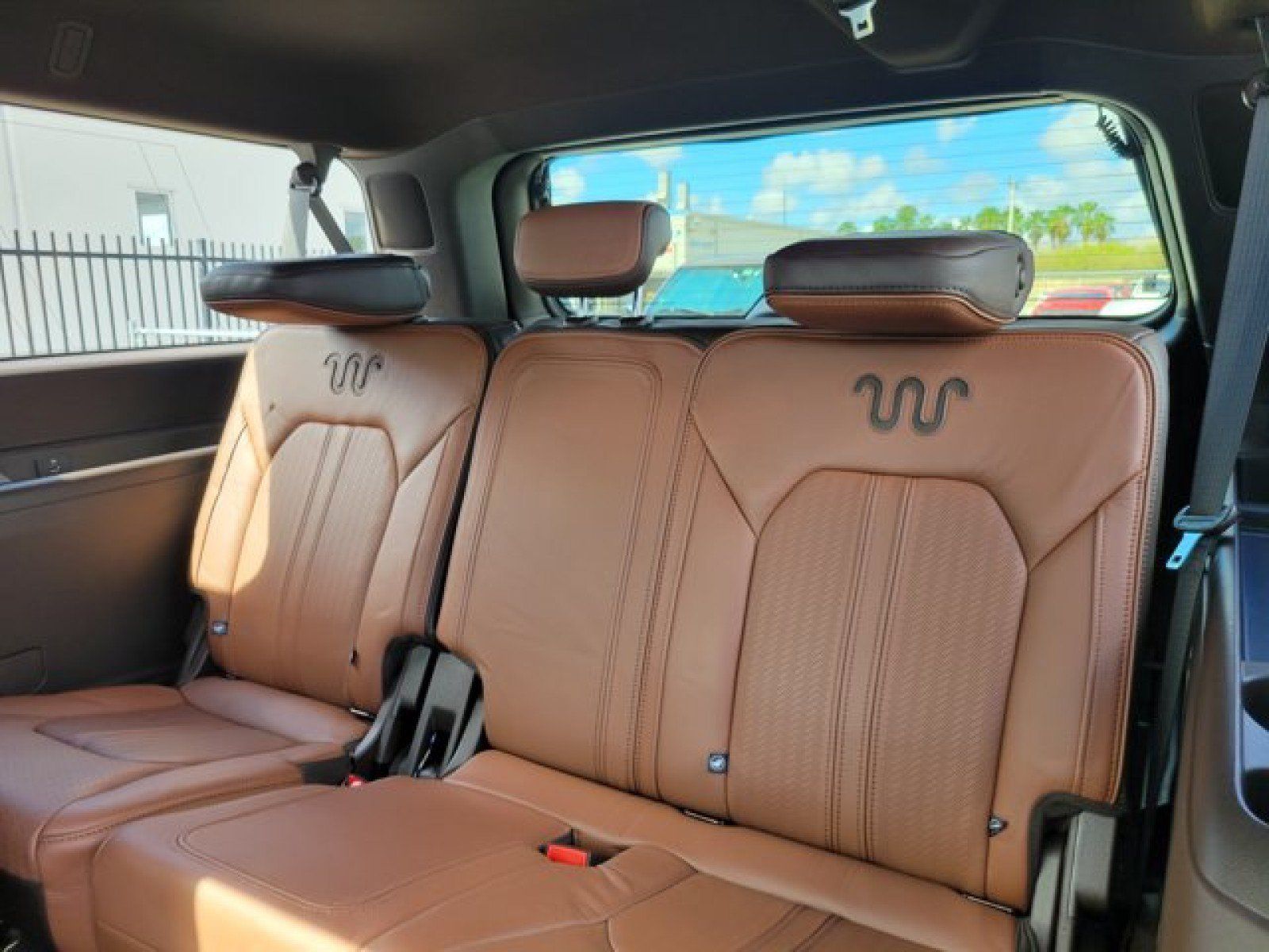 Used 2024 Ford Expedition Max King Ranch AWD/4WD image 30