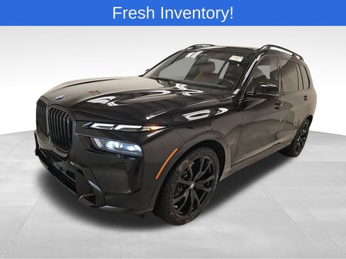 Certified 2025 BMW X7 xDrive40i w/ M Sport Package AWD/4WD image 16