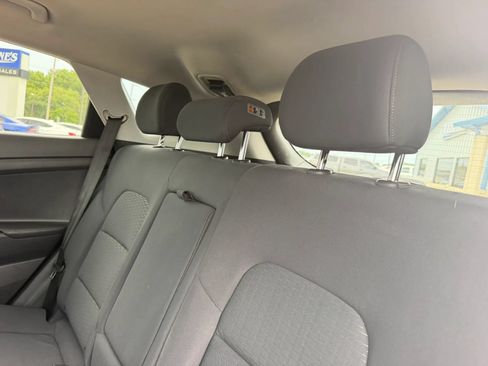 Used 2019 Hyundai Tucson Value AWD/4WD image 32