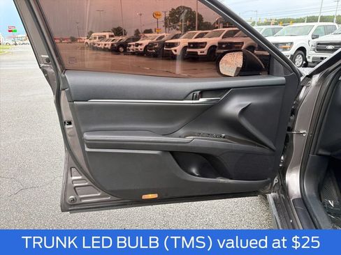 Used 2023 Toyota Camry XSE w/ Navigation Package FWD image 13