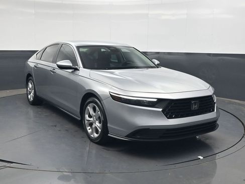 Certified 2024 Honda Accord LX image 2