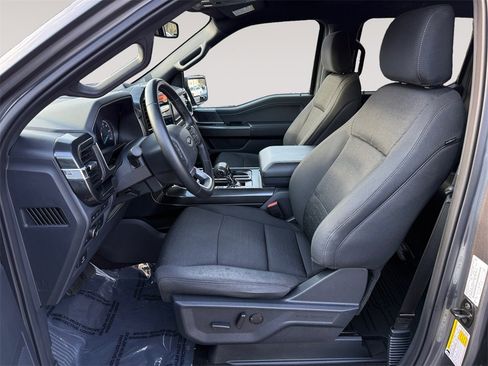 Used 2022 Ford F150 XLT w/ Equipment Group 302A High image 9