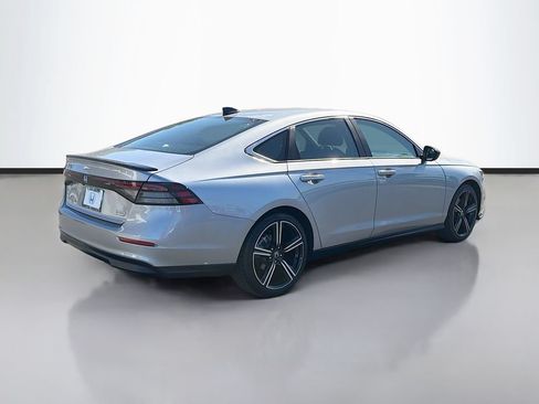 Used 2023 Honda Accord Sport image 5