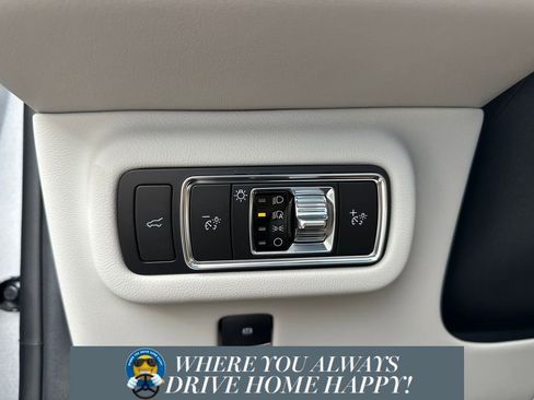 New 2026 Lincoln Nautilus Reserve image 17