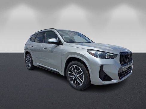 New 2026 BMW X1 xDrive28i w/ M Sport Package AWD/4WD image 1