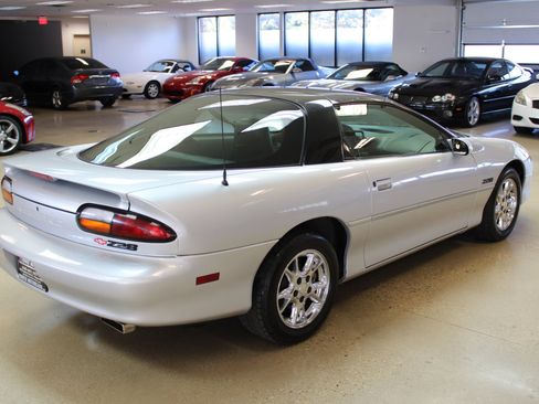 Used 2002 Chevrolet Camaro Z28 w/ Preferred Equipment Group 2 image 23