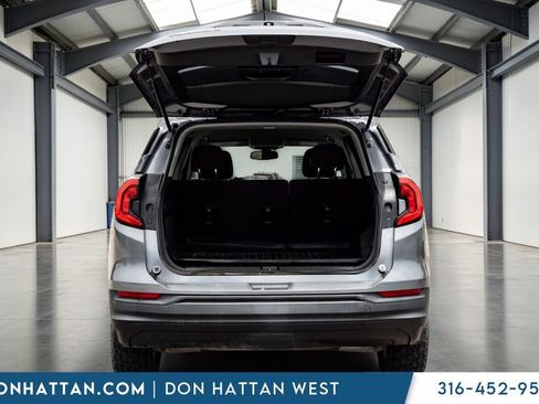 Used 2018 GMC Terrain SLE FWD image 25