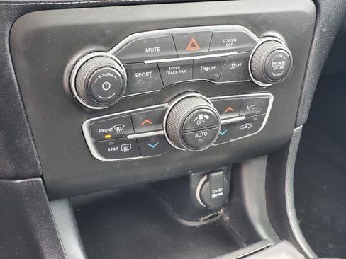 Used 2021 Dodge Charger R/T w/ Plus Group image 18