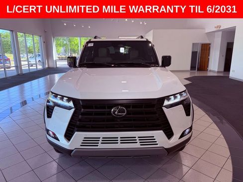 Certified 2025 Lexus GX 550 image 2