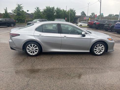 Used 2024 Toyota Camry LE FWD image 8