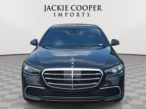 Used 2023 Mercedes-Benz S 580e 4MATIC Sedan image 2