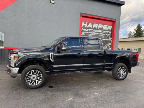 Used 2018 Ford F350 Lariat w/ Lariat Ultimate Package image 9