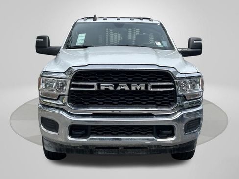 New 2024 RAM 3500 Tradesman image 2
