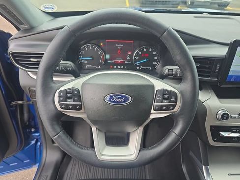 Certified 2023 Ford Explorer XLT w/ Equipment Group 202A AWD/4WD image 16