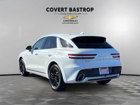 Used 2023 Genesis GV70 2.5T w/ Select Package image 5