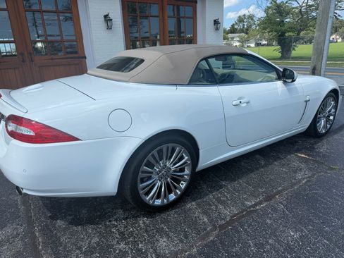 Used 2011 Jaguar XK Convertible RWD image 21