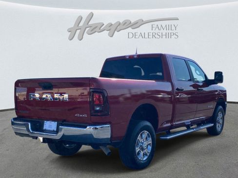 Used 2026 RAM 2500 Big Horn AWD/4WD image 3