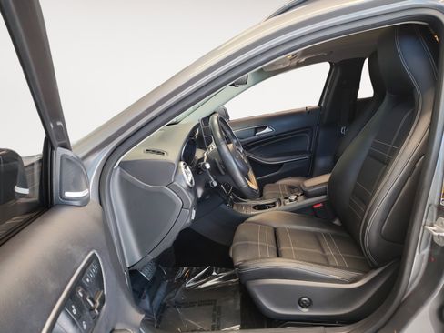 Used 2017 Mercedes-Benz GLA 250 image 22