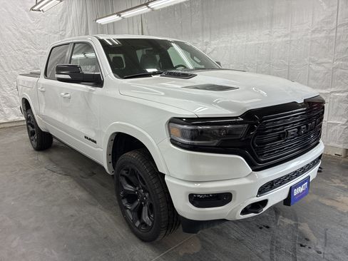 Used 2022 RAM 1500 Limited AWD/4WD image 3
