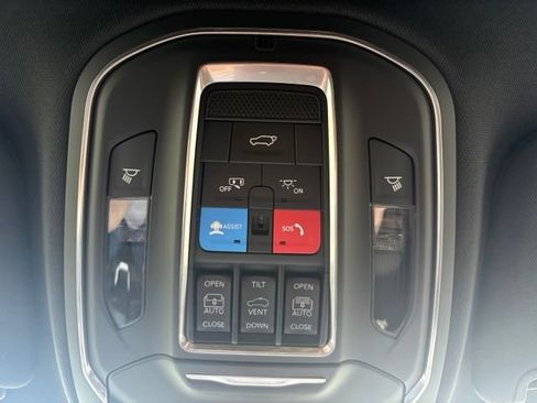 New 2026 Jeep Cherokee Overland AWD/4WD image 28