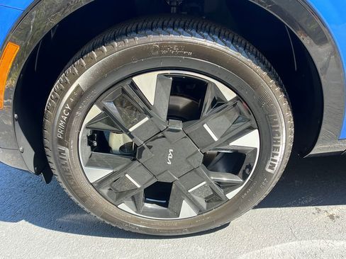 Used 2026 Kia Sportage SX AWD/4WD image 25