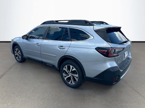 Used 2021 Subaru Outback Limited XT AWD/4WD image 5