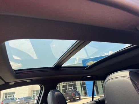 New 2025 Chevrolet Equinox EV RS w/ Active Safety Package 3 image 41