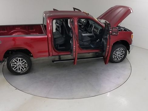 Used 2019 Ford F250 Lariat w/ Lariat Ultimate Package AWD/4WD image 52