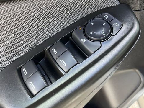 Used 2025 Chevrolet TrailBlazer LT image 13