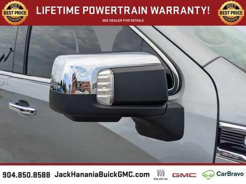 Used 2024 GMC Sierra 1500 Denali w/ Technology Package AWD/4WD image 11