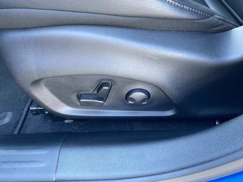 Certified 2025 Jeep Compass Limited image 24