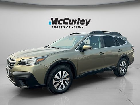 Used 2022 Subaru Outback Premium AWD/4WD image 2