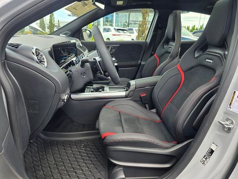 New 2026 Mercedes-Benz GLA 35 AMG 4MATIC image 13