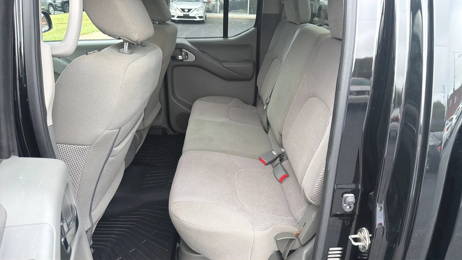 Used 2019 Nissan Frontier SV w/ Value Truck Package RWD image 10
