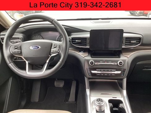 Used 2020 Ford Explorer Limited AWD/4WD image 11