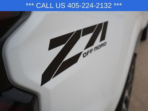 Used 2024 Chevrolet Colorado Z71 w/ Z71 Convenience Package 2 AWD/4WD image 8