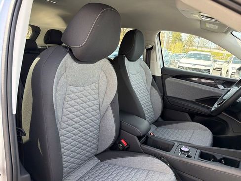 New 2026 Volkswagen Tiguan S AWD/4WD image 32