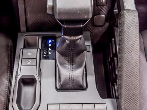 Used 2025 Toyota Tacoma SR image 23