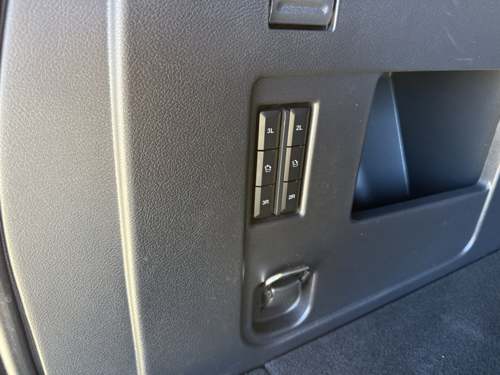 Used 2024 Ford Expedition Limited AWD/4WD image 36