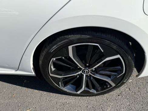 Certified 2024 Nissan Altima 2.5 SR image 21