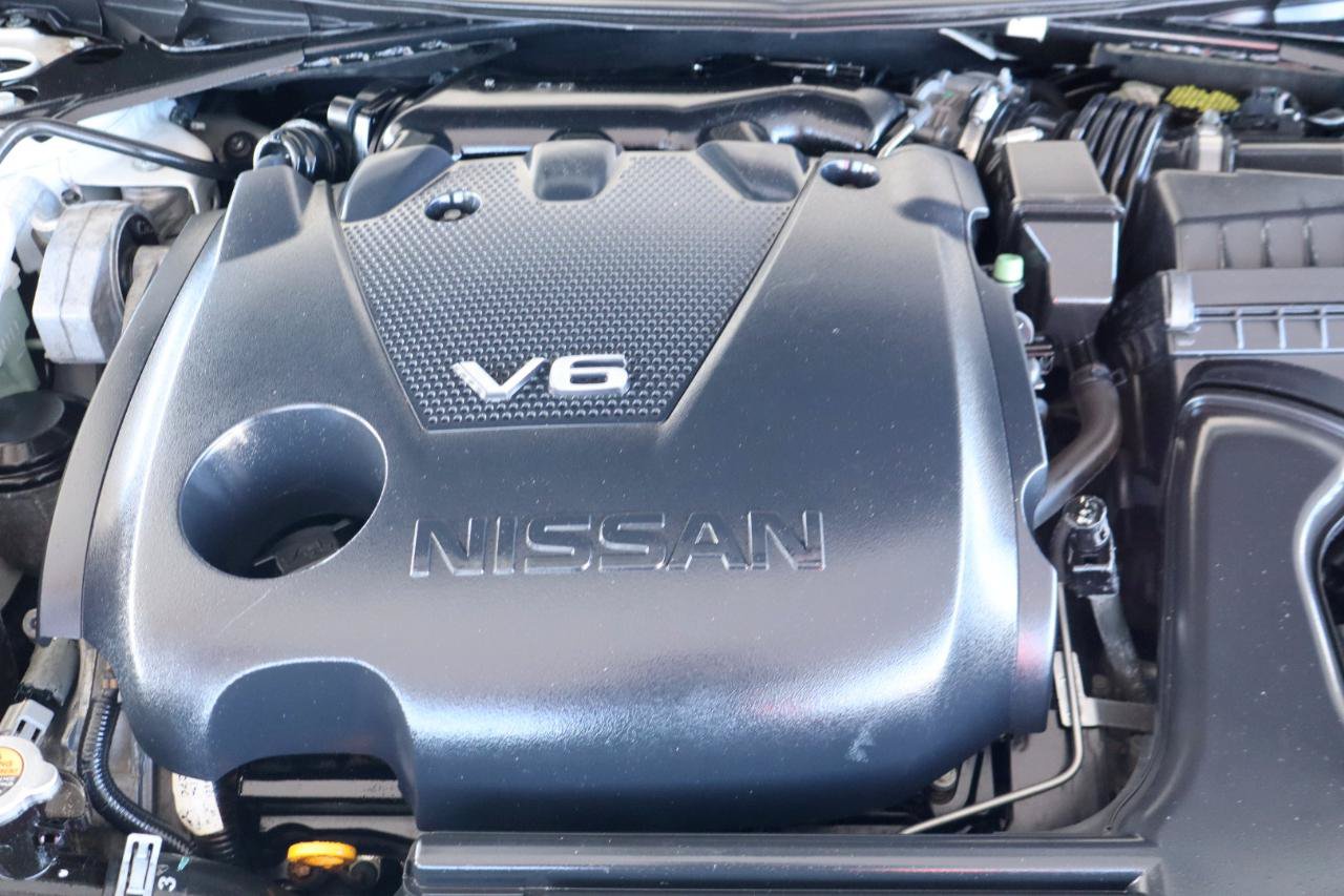 Used 2017 Nissan Maxima 3.5 SV FWD image 40