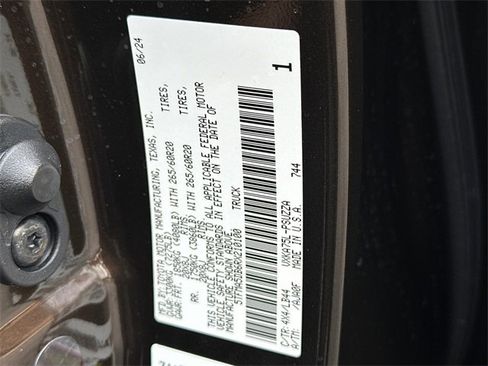 Used 2024 Toyota Tundra 1794 Edition image 32