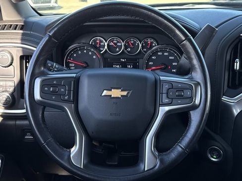 Used 2022 Chevrolet Silverado 1500 LTZ image 13