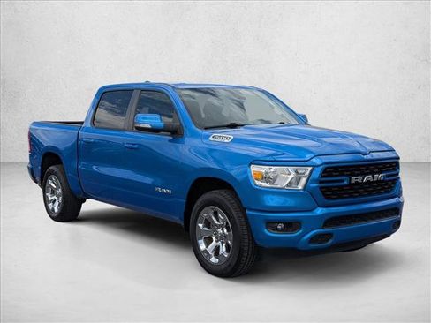 Used 2022 RAM 1500 Big Horn AWD/4WD image 3