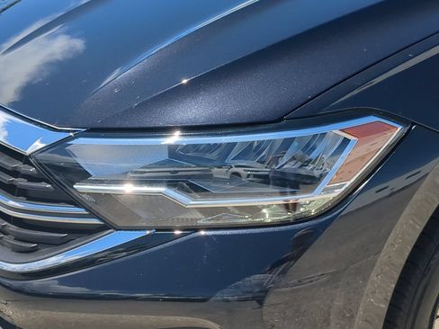 Certified 2024 Volkswagen Jetta S FWD image 7
