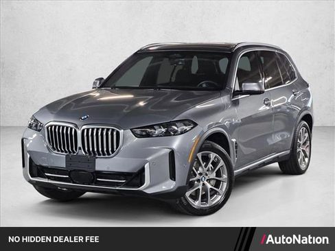 Certified 2024 BMW X5 xDrive40i w/ Parking Assistance Package AWD/4WD image 1