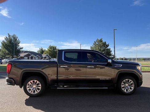 Used 2019 GMC Sierra 1500 Denali w/ Driver Alert Package II AWD/4WD image 6